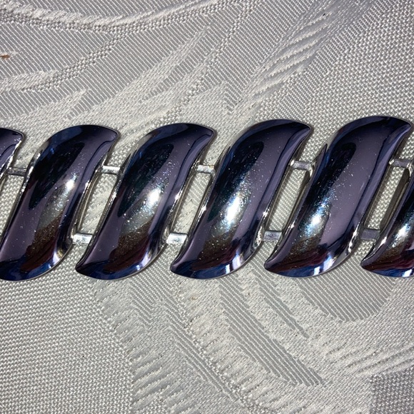 Silvertone shiny expanding metal necklace, choker style, $25 - Picture 2 of 5